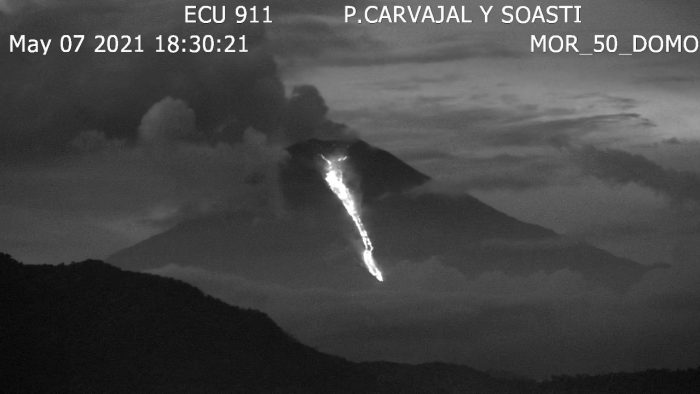 El Instituto Geofísico se encuentra monitoreando la actividad del volcán Sangay. Foto: Twitter @IGecuador