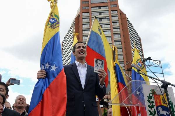 Juan Guaidó también planteó un proceso de negociación con el presidente de Venezuela, Nicolás Maduro. Foto: Twitter @edinvenezu