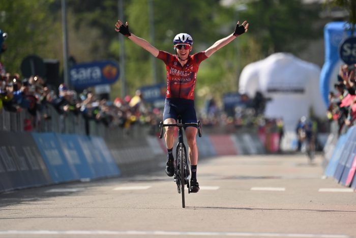Dan Martin ganó la etapa 17 del Giro de Italia. Foto. Twitter Giro de Italia