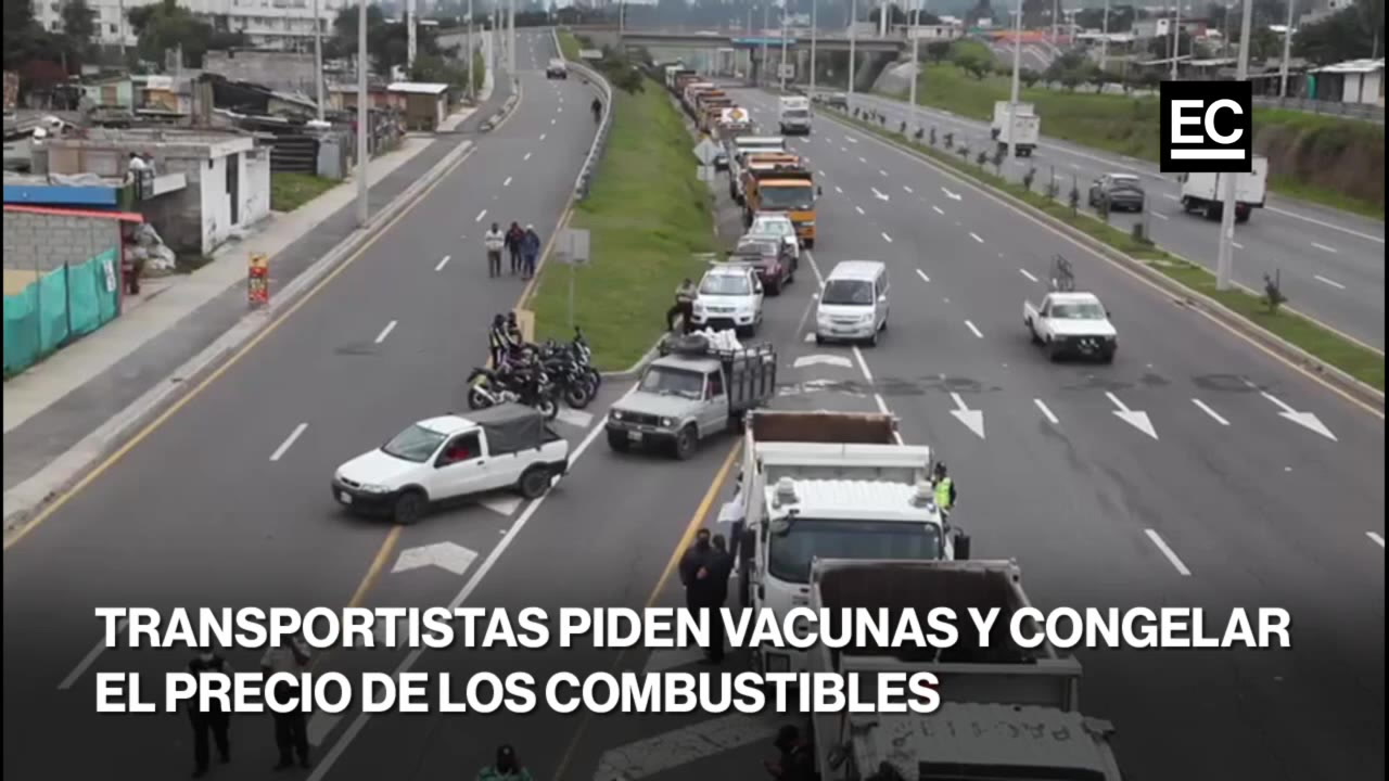 Los transportista pesados se sumaron a la paralización de actividades en distintas partes de Ecuador, este miércoles 12 de mayo de 2021. El sector automotor pide congelar el precio de los combustibles. Captura video