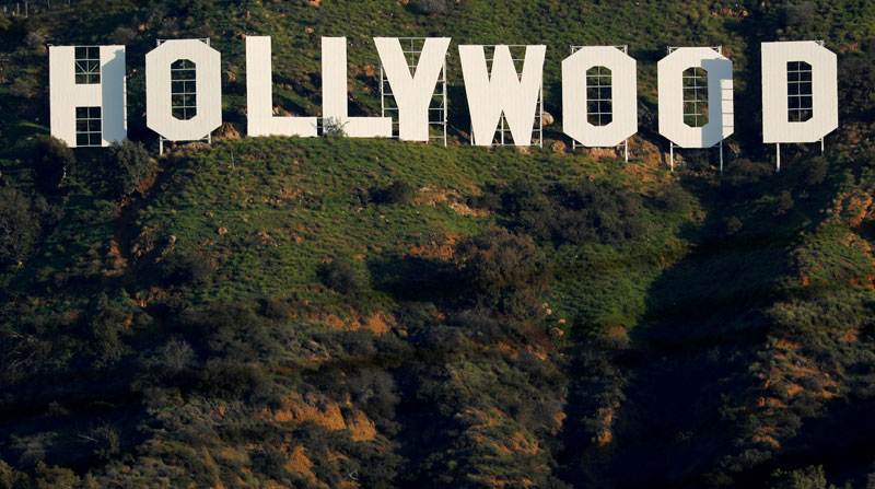 Hollywood quiere traer de vuelta a su público a las salas de cine con varios estrenos en las próximas semanas. Foto: Reuters