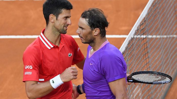 Rafael Nadal (der.) y Novak Djokovic, dos de los mejores tenistas de todos los tiempos. Foto: EFE