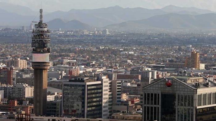 Santiago de Chile vuelve al confinamiento total desde el sábado 12 de junio del 2021. Foto: REUTERS