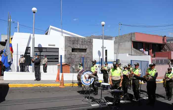 En una ceremonia se entregaron las readecuaciones que se hicieron en la Unidad de Policía Comunitaria (UPC) del barrio La Ofelia.