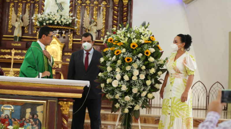 Manabí conmemora 197 años de provincialización con una misa. Foto: Cortesía de la Prefectura de Manabí