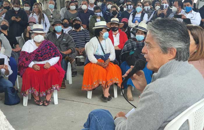 Guillermo Lasso ofreció el pasado 25 de marzo, en plena campaña, apoyo al sector agrícola y ganadero del país. Foto: Archivo