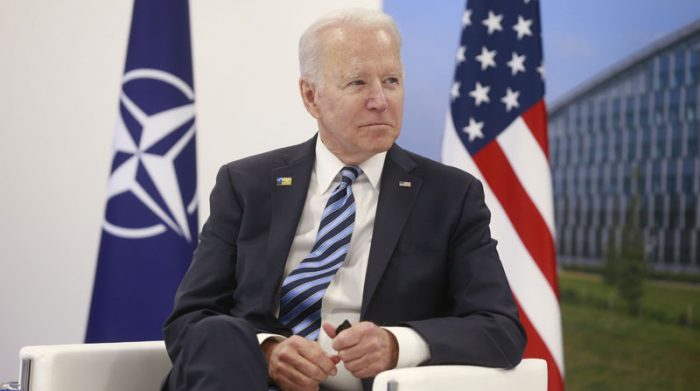 El presidente de Estados Unidos, Joe Biden, asiste el 14 de junio del 2021 a la cumbre de la OTAN. Foto: EFE