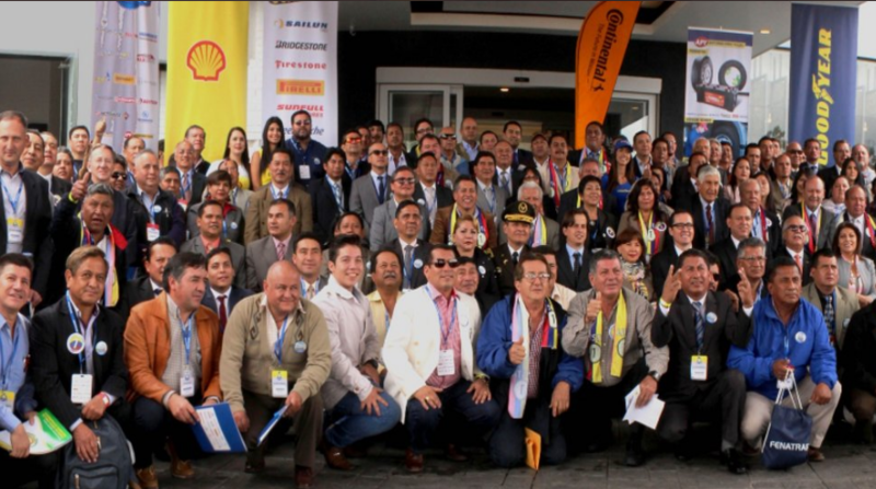 Federación Nacional de Transporte Pesado del Ecuador (Fenatrape) espera reunión con el presidente Guillermo Lasso. Foto: Cuenta de Twitter de @Fenatrape_EC