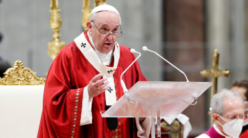 El papa Francisco hizo un llamamiento para que toda la gente se desprenda de sus miedos, resignaciones e hipocresía. Foto: Reuters