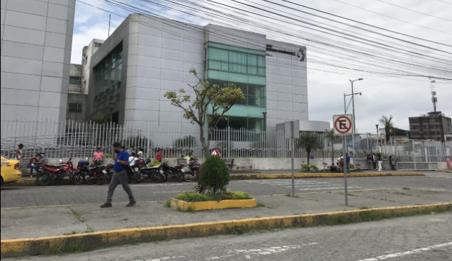 El Hospital Gustavo Domínguez registra una alta demanda de pacientes infectados. Foto: EL COMERCIO
