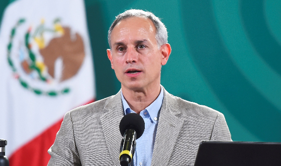 El subsecretario de Prevención y Promoción de la Salud, Hugo López-Gatel, durante una conferencia de prensa en el Palacio Nacional, en Ciudad de México, México. Foto: EFE