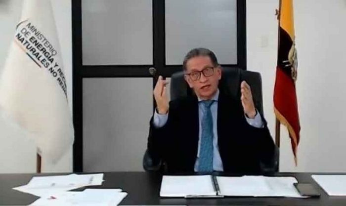 El ministro de Energía, Juan Carlos Bermeo, durante su comparecencia en la Comisión de Desarrollo Económico de la Asamblea. Foto: captura