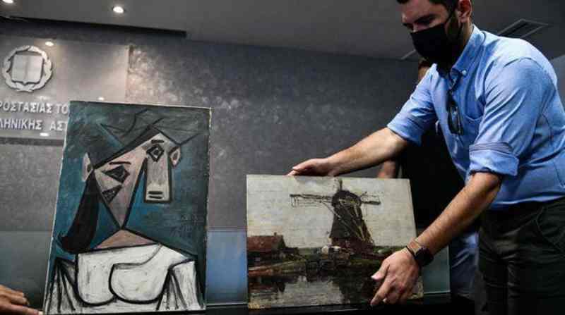 Un cuadro de Picasso titulado 'Cabeza de Mujer' fue recuperado por la Policía nueve años después. Foto: EFE