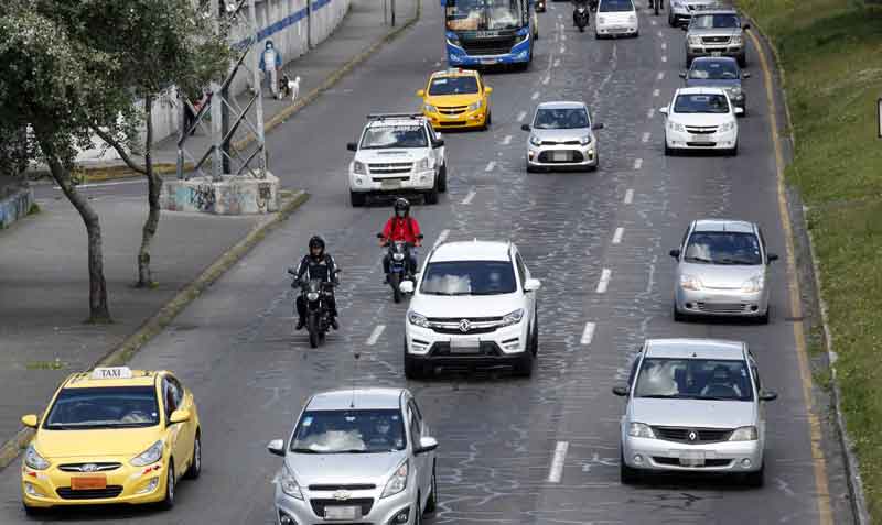 Las nuevas restricciones vehiculares en Quito se aplicarán a partir del 1 de julio. Foto: archivo / EL COMERCIO