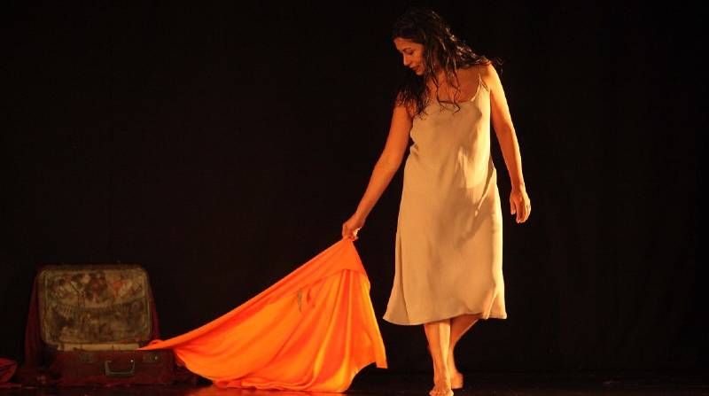 Susana Nicolalde es la intérprete y dramaturga de la obra de teatro-danza ‘Cordeles del tiempo’. Foto: archivo El Comercio