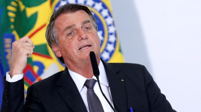 El presidente de Brasil, Jair Bolsonaro, en un acto en el Palacio de Planalto, en Brasilia. Foto: REUTERS