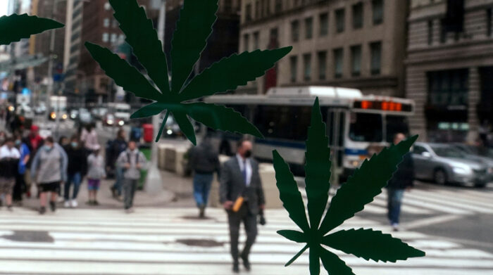 Entre los estadounidenses hay una aceptación generalizada de la marihuana. Foto: REUTERS