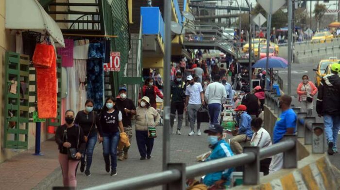 Centros Comerciales del Ahorro, en el Centro Histórico de Quito. Foto: Diego Pallero / EL COMERCIO