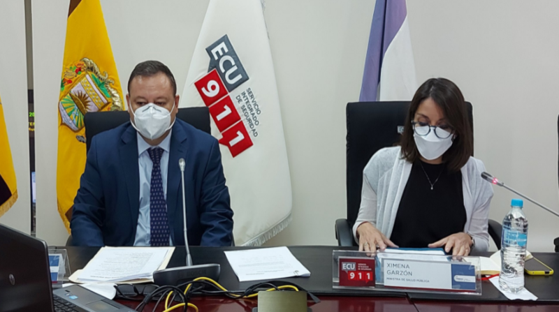 La ministra de Salud, Ximena Garzón, pidió intensificar las medidas de bioseguridad y acudir a la vacunación. Foto: Twitter de @ECU911Machala1