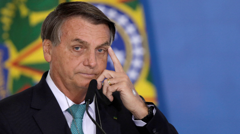 Bolsonaro fue sometido a un tratamiento clínico "conservador", sin ser intervenido quirúrgicamente, y seguirá en observación. Foto: Reuters
