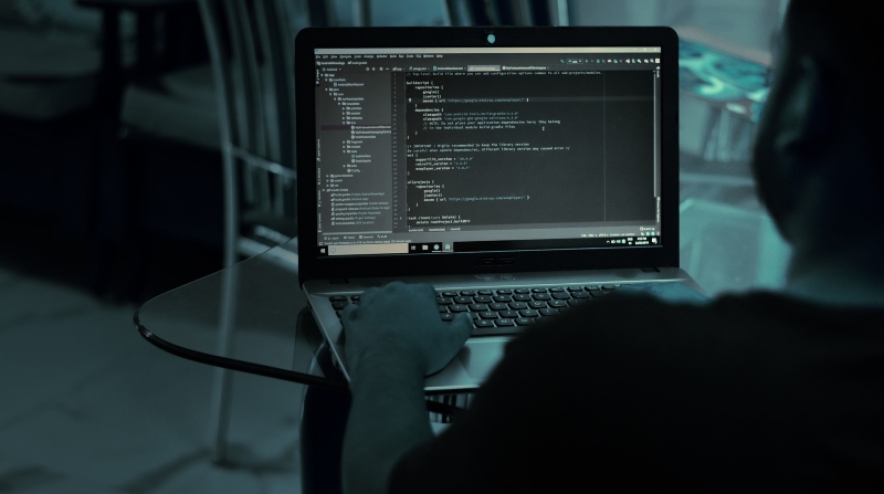 Las empresas de ciberseguridad han reportado más ataques a usuarios finales y a empresas tecnológicas en el Ecuador. Foto Pixabay