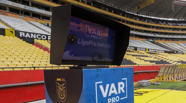 El VAR será protagonista en la undécima fecha del campeonato ecuatoriano. Foto: Twitter