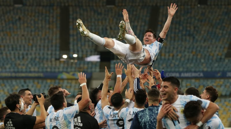 Este 14 de julio del 2021 hablamos sobre el triunfo de Argentina en la Copa América después de 28 años y su relevancia en la sociedad de ese país. Foto: EFE