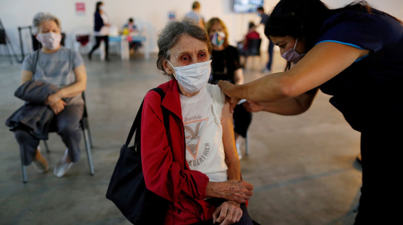 El estudio de la combinación de las vacunas se realizará también en Emiratos Árabes Unidos y Argentina. Foto: Reuters