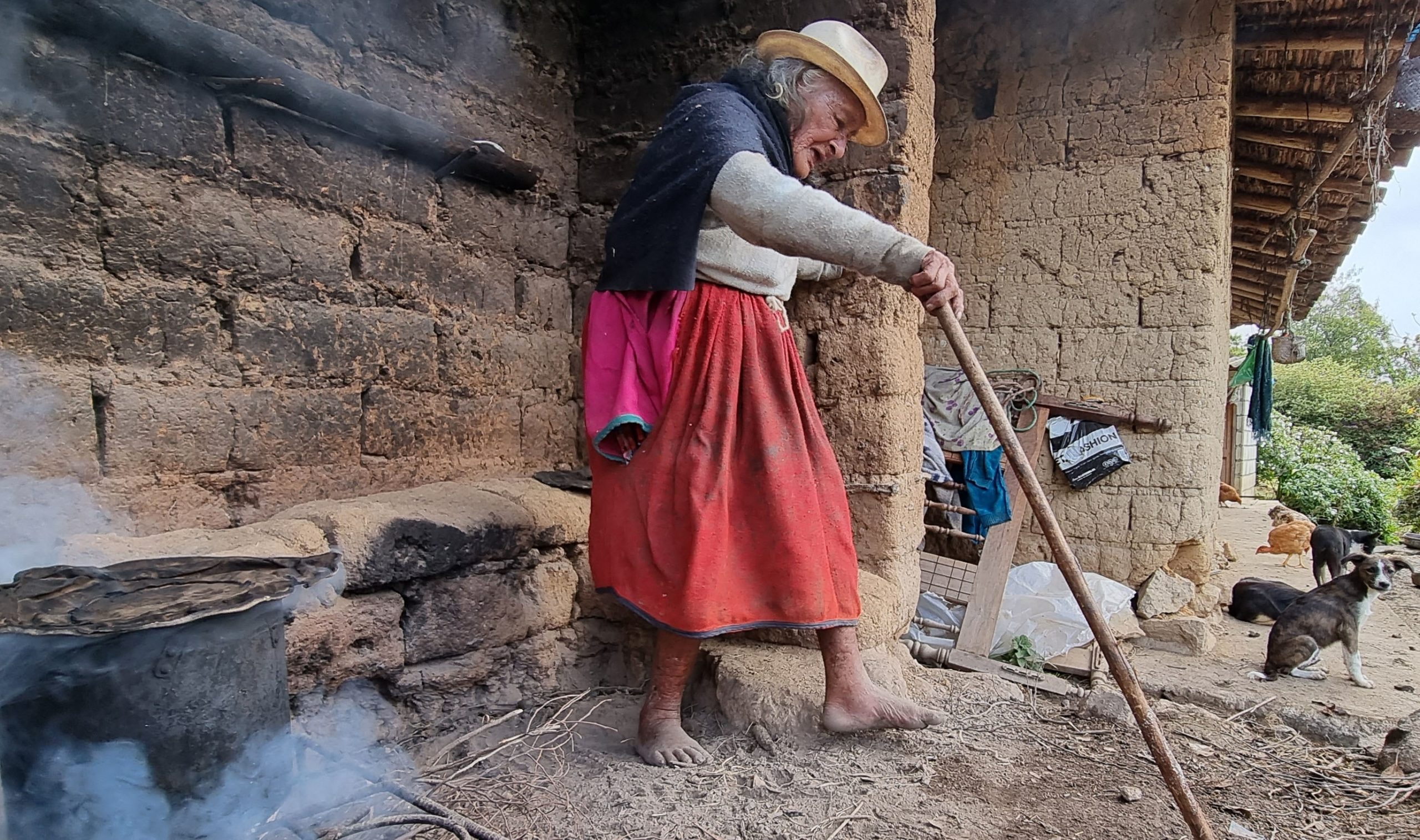 Ancianos de Oña, en Azuay, afrontan la pandemia en la soledad