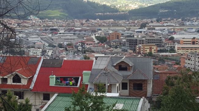 La ordenanza reformada de Cuenca establecía fuertes sanciones por infracciones en el uso del suelo urbano y rural. Foto: Lineida Castillo / EL COMERCIO