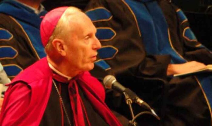 Howard J. Hubbard, quien dirigió la diócesis de Albany de 1977 a 2014 y también ha sido acusado de abuso sexual. Foto: captura