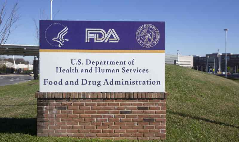 El aviso sobre el colirio contaminado fue emitido por la agencia gubernamental de EE.UU. que se encarga de aprobar el uso de nuevos fármacos, vacunas y otros productos relacionados con la salud pública. Foto: EFE