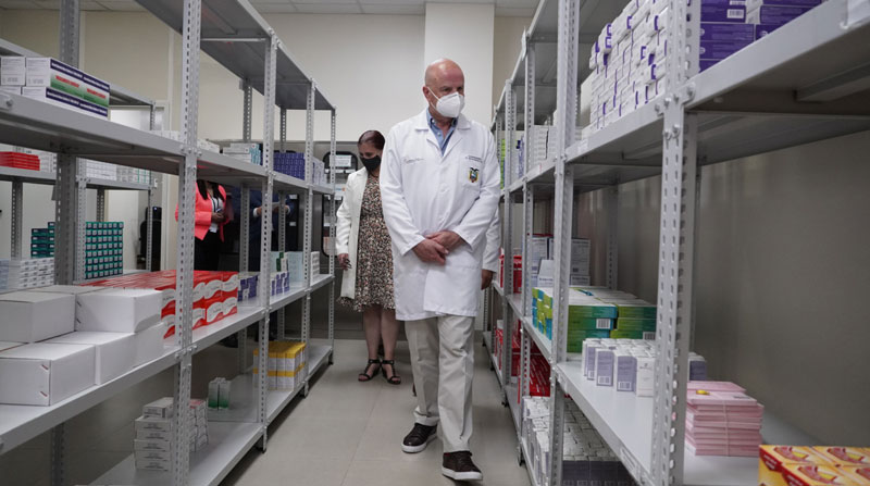 El vicepresidente Alfredo Borrero se refirió a los medicamentos que se entregan en los hospitales públicos. Foto: Cortesía