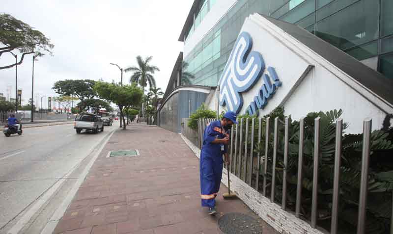 El canal incautado TC Televisión tiene su matriz en Guayaquil, en la avenida de Las Américas. Fue fundado en 1969. Foto: Enrique Pesantes / EL COMERCIO