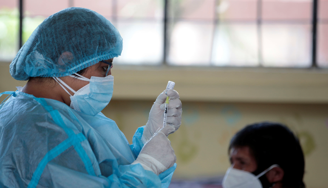 En Quito hay 24 centro de vacunación contra el covid-19. Foto: Patricio Terán / EL COMERCIO