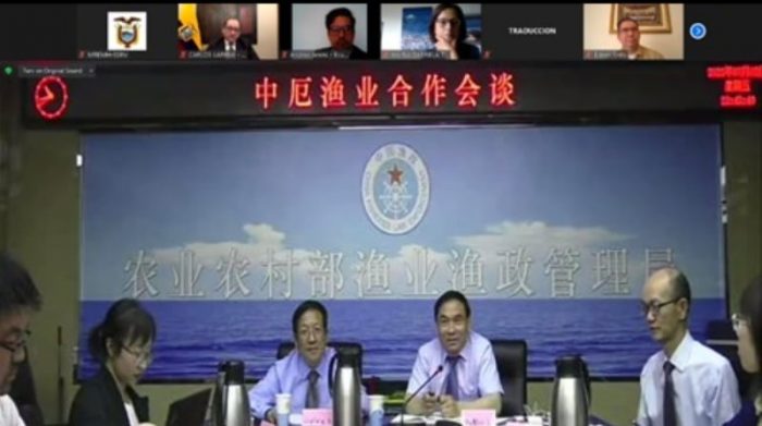 Captura de pantalla de la reunión de este 2 de julio del 2021 entre China y Ecuador sobre temas pesqueros. Foto: Cortesía Cancillería