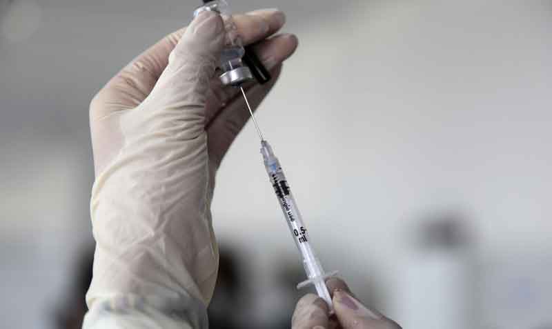 Las vacunas desarrolladas cumplen con uno de los objetivos que es disminuir los síntomas graves o severos del covid-19. Foto: Patricio Terán / EL COMERCIO