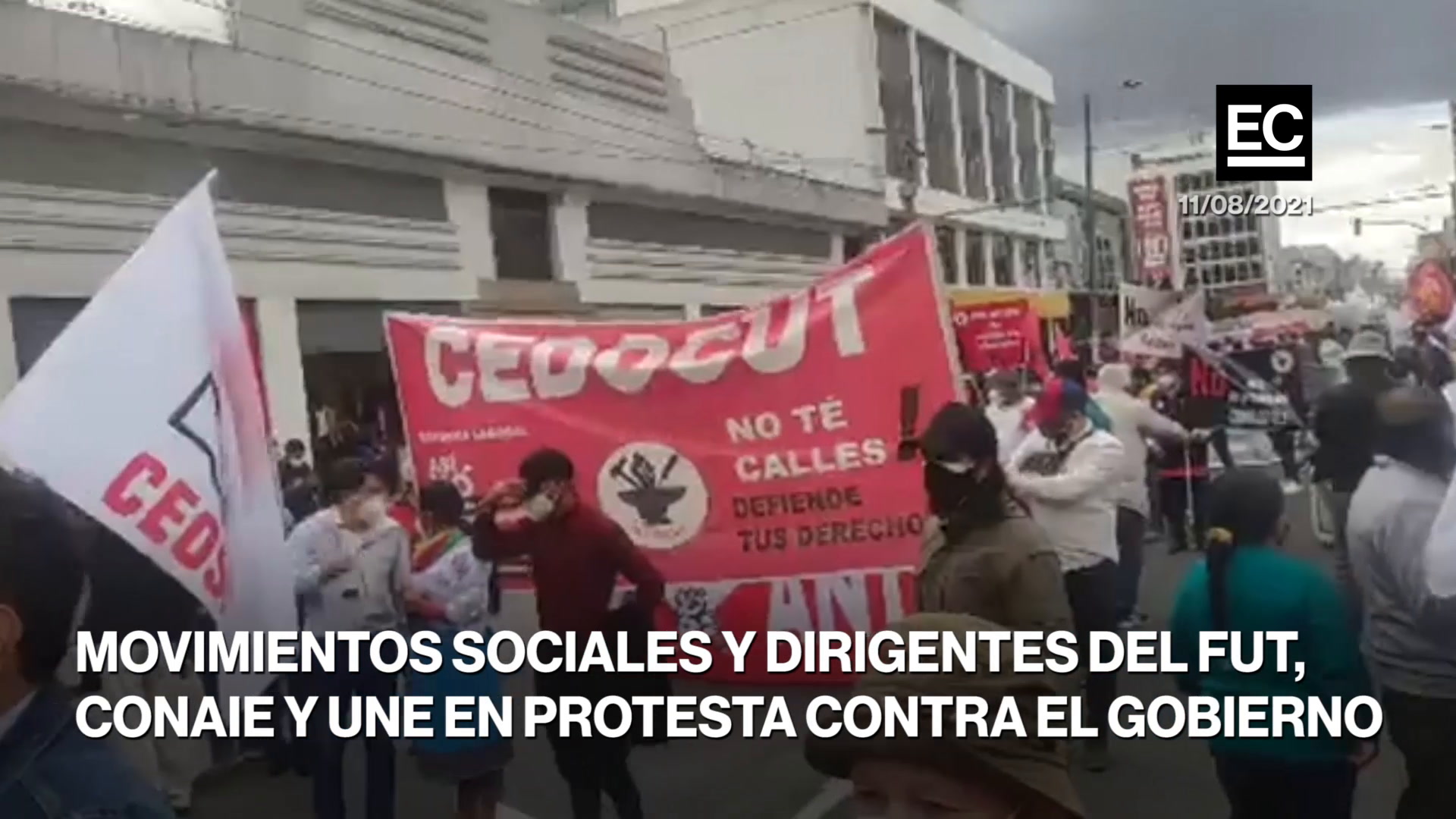 La marcha convocada por el FUT en Quito partió desde la Caja del Seguro, en el Centro. A la protesta se unieron otros sectores sociales como la UNE y la Conaie. En Guayaquil, los manifestantes expusieron varias demandas al presidente Guillermo Lasso. Captura video