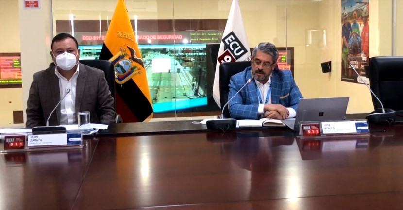 El presidente del COE Nacional, Juan Zapata, y el viceministro de Salud, José Ruales, hablan sobre los resultados del estado de excepción en la provincia de El Oro y Guayaquil por la variante Delta. Foto: Captura de pantalla