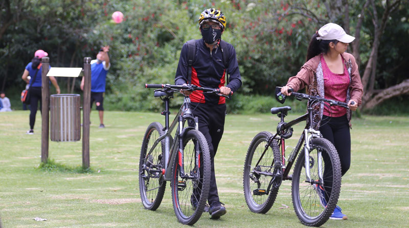 El ciclopaseo es una de las alternativas para recuperar el turismo en el barrio. Foto: Vicente Costales / El Comercio