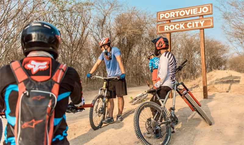 Los fines de semana, los turistas visitan la ruta ciclística La Tomatera, en Portoviejo. Foto: cortesía Municipio de Portoviejo