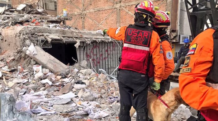 La última asistencia internacional del equipo USAR del Cuerpo de Bomberos Quito fue en el terremoto de México. Foto: Twitter Bomberos Quito