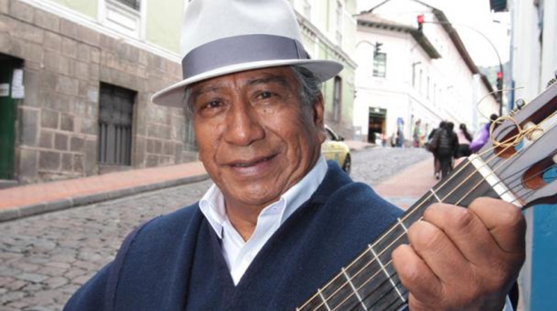 Jesus Fichamba fue el intérprete del tema y alcanzó el segundo lugar en el Festival de la OTI con él. Foto: Archivo/El Comercio.