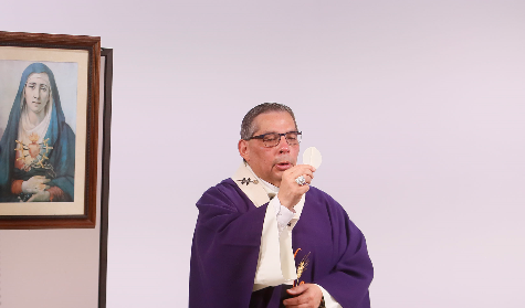 Monseñor Alfredo Espinoza indicó que no quiere una "disputa por un puesto". Foto: Diego Pallero / EL COMERCIO