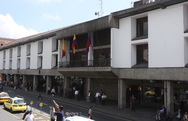 La Asamblea de Quito también ha insistido por obras pendientes y promesas de campaña no cumplidas. Foto: Archivo / EL COMERCIO
