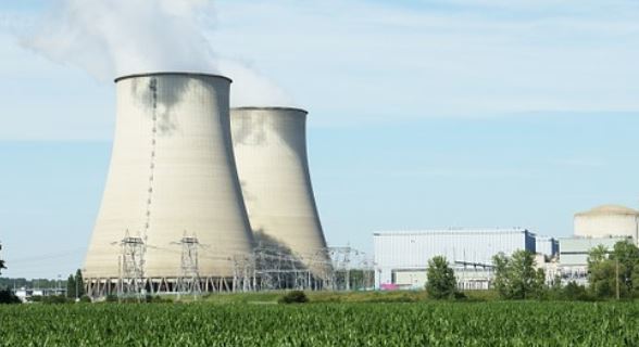 Imagen referencial. La agencia defiende que la energía nuclear puede ser parte del grupo de fuentes energéticas útiles para descarbonizar el planeta. Foto: Pixabay