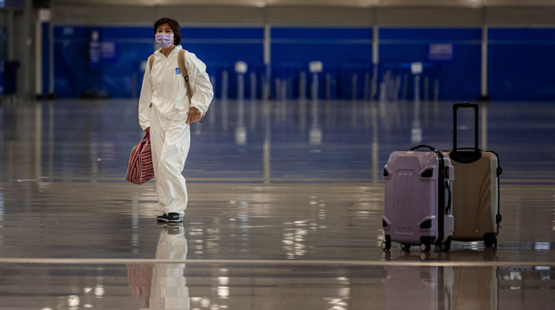 El aeropuerto en Nankín fue habilitado, después de que se suspendieran las operaciones por un rebrote de covid-19. Foto: EFE