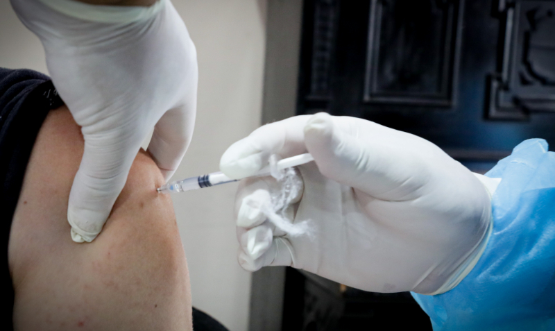 Nueva Zelanda es uno de los países desarrollados con la tasa de vacunación contra covid-19 más lenta. Foto: EFE