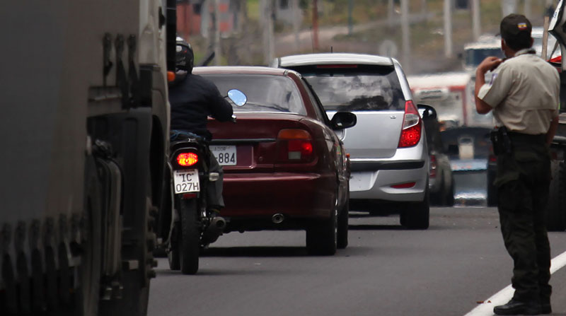 La medida de restricción vehicular Hoy no circula regulará el paso de los automotores en la segunda semana de septiembre del 2021. Foto: Julio Estrella/ EL COMERCIO