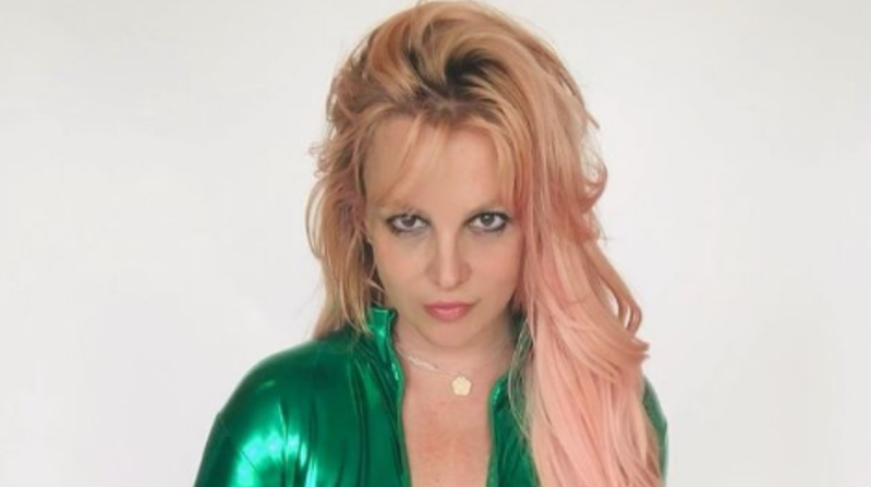 Spears anuncia su compromiso menos de un mes después de que su padre, James Spears, abandonara su papel como tutor legal de su hija. Foto: Instagram de Britney Spears